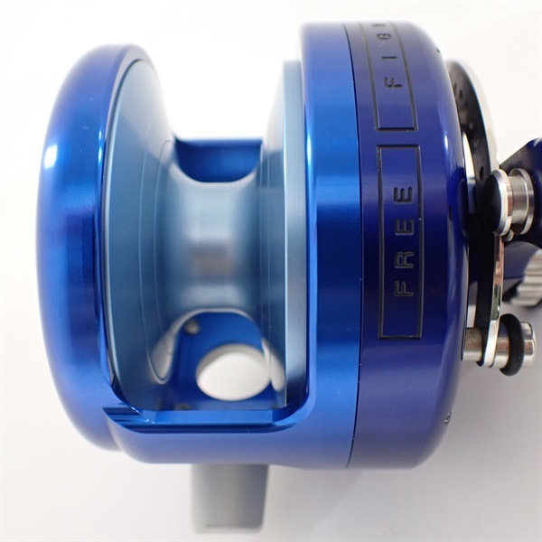 Ｃ３ーＲＨブルーリミテッド